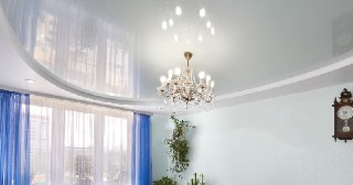 Глянцевый потолок Мариинск, цена от 4489 руб.